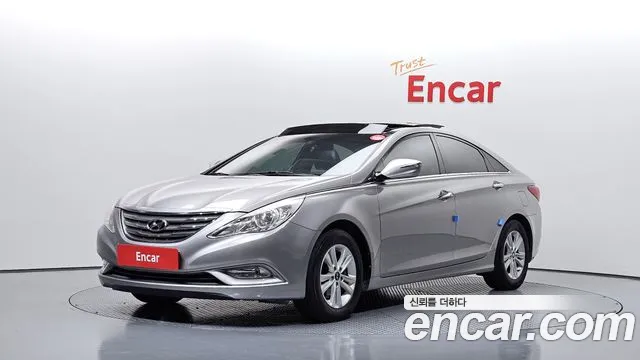 Hyundai Sonata 2012 — photo 1