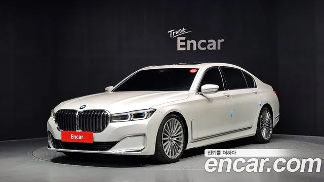 BMW 7-Series 2021 — photo 1