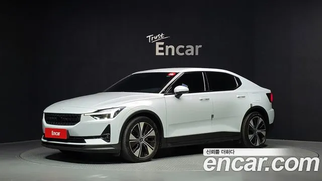 Polestar Polestar 2 2023 — photo 1