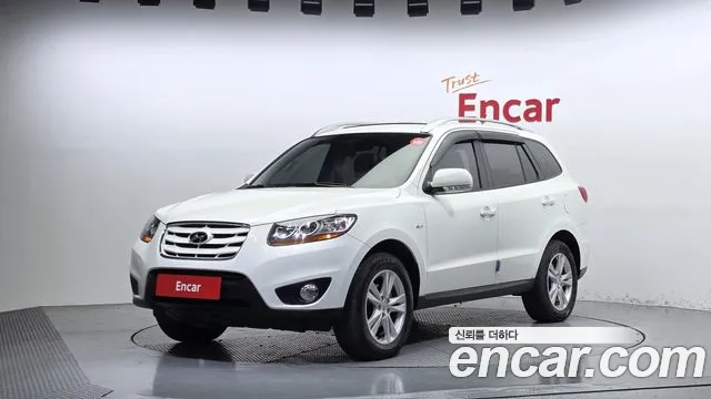 Hyundai Santafe 2011 — photo 1