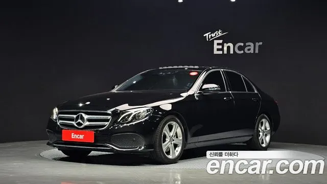 Mercedes-Benz E-Class 2017 — photo 1