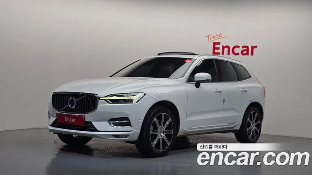 Volvo XC60 2018 — photo 1