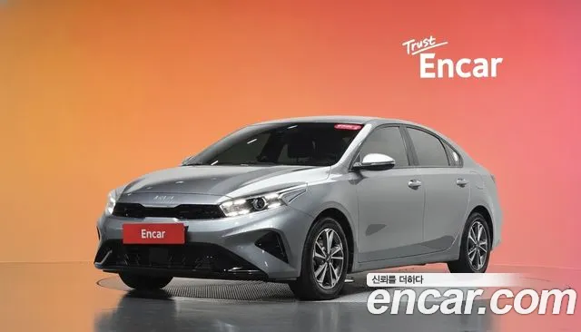 Kia K3 2022 — photo 1