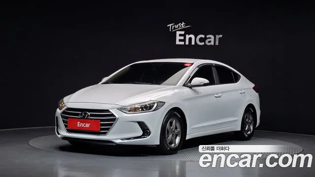 Hyundai AVANTE 2017 — photo 1