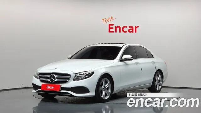 Mercedes-Benz E-Class 2017 — photo 1