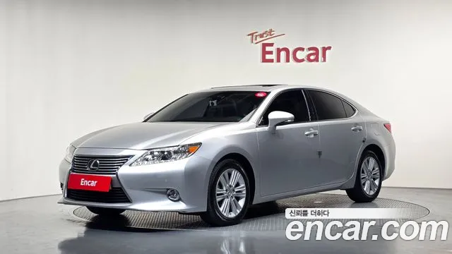 Lexus ES 2014 — photo 1
