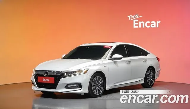 Honda Accord 2019 — photo 1