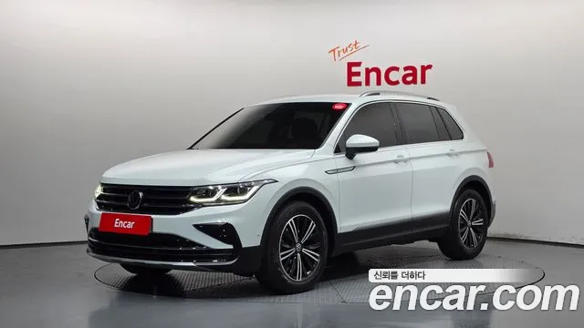 Volkswagen Tiguan 2021 — photo 1