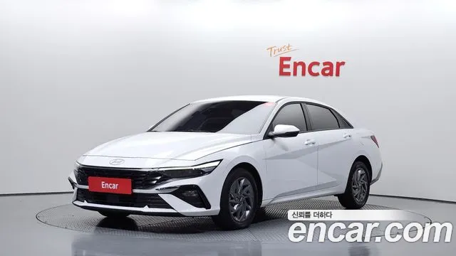 Hyundai AVANTE 2025 — photo 1