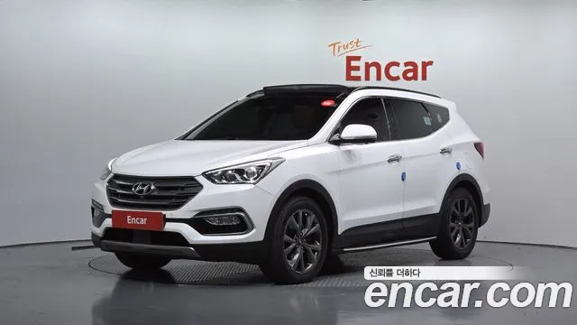 Hyundai Santafe 2016 — photo 1