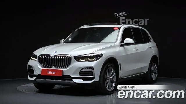 BMW X5 2019 — photo 1