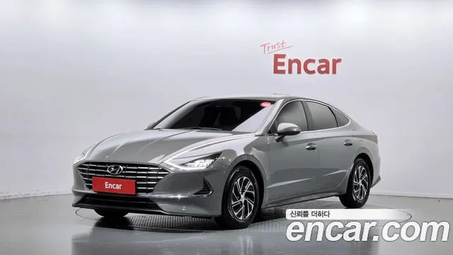 Hyundai Sonata 2022 — photo 1