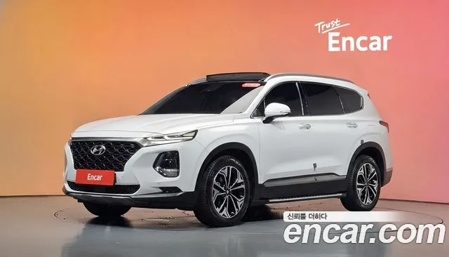 Hyundai Santafe 2019 — photo 1