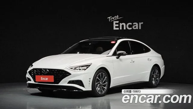Hyundai Sonata 2023 — photo 1