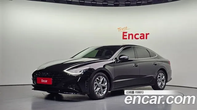 Hyundai Sonata 2022 — photo 1
