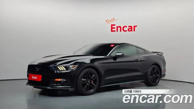 Ford Mustang 2016 — photo 1