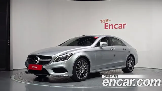 Mercedes-Benz CLS-Class 2015 — photo 1