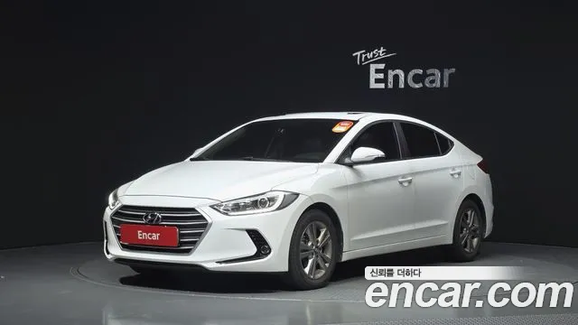 Hyundai AVANTE 2016 — photo 1