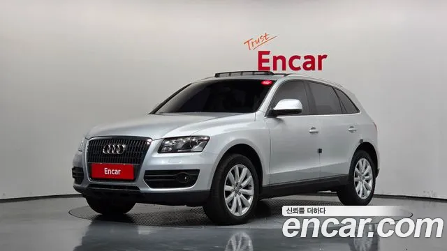 Audi Q5 2011 — photo 1
