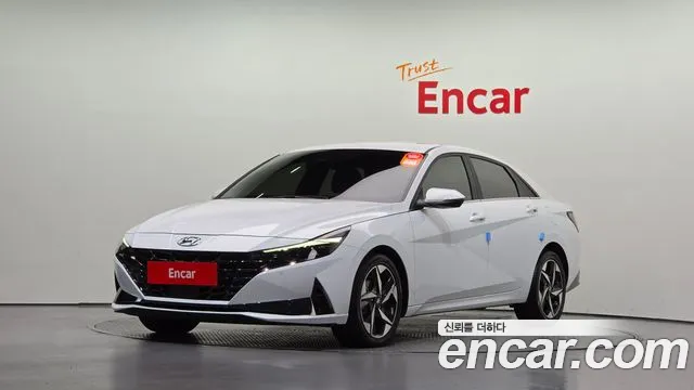 Hyundai AVANTE 2021 — photo 1