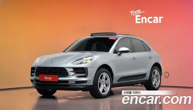 Porsche Macan 2019 — photo 1