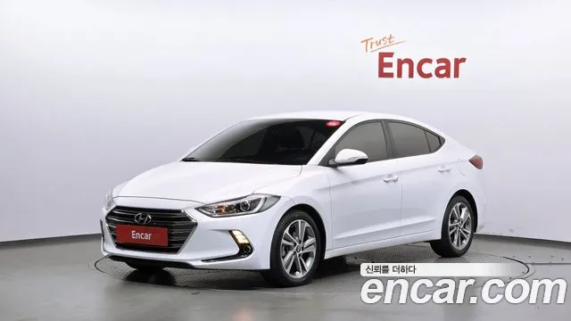 Hyundai AVANTE 2018 — photo 1