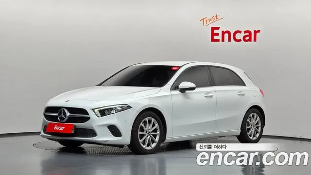 Mercedes-Benz A-Class 2019 — photo 1