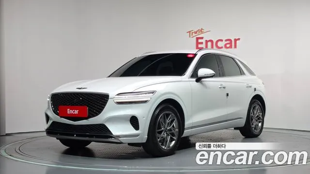 Genesis GV70 2022 — photo 1