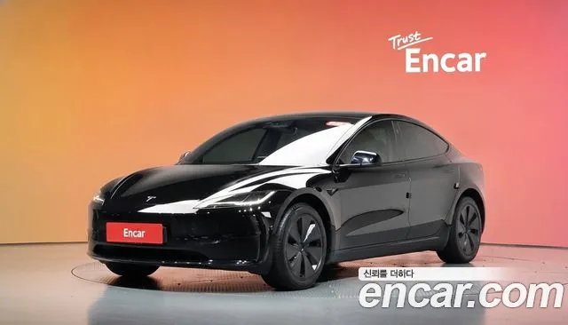 Tesla Model 3 2024 — photo 1