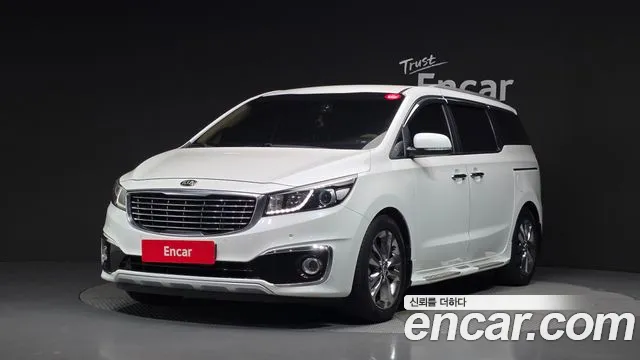 Kia Canival 2016 — photo 1