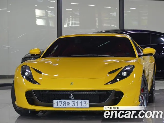 Ferrari 812 2020 — photo 1