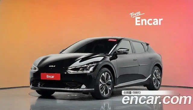 Kia EV6 2023 — photo 1