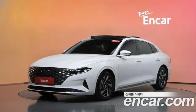Hyundai Grandeur 2023 — photo 1