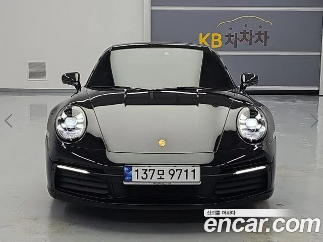 Porsche 911 2023 — photo 1
