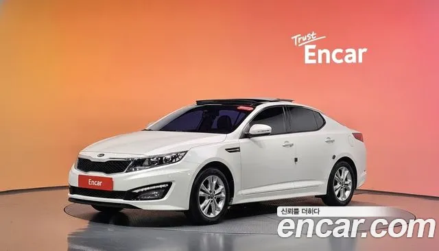 Kia K5 2013 — photo 1