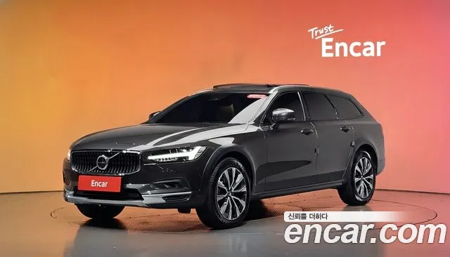 Volvo V90 2024 — photo 1
