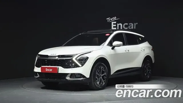 Kia Sportage 2023 — photo 1