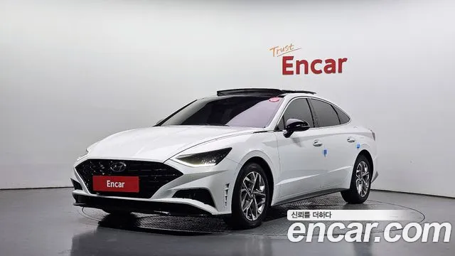 Hyundai Sonata 2022 — photo 1