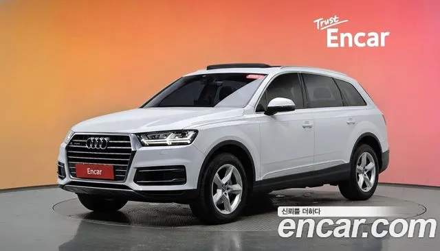 Audi Q7 2016 — photo 1