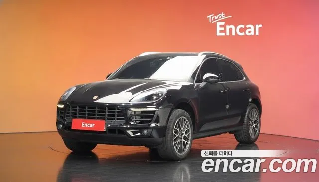 Porsche Macan 2015 — photo 1