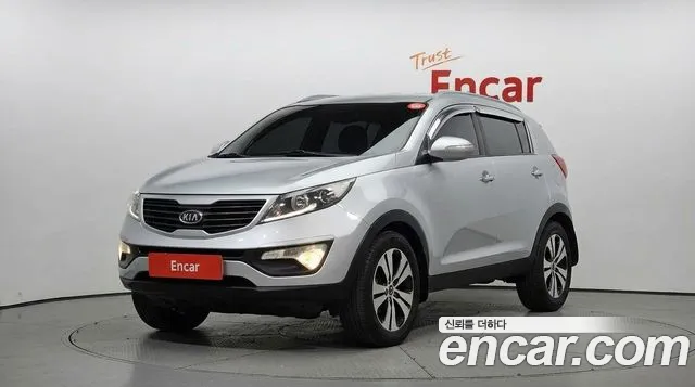 Kia Sportage 2011 — photo 1