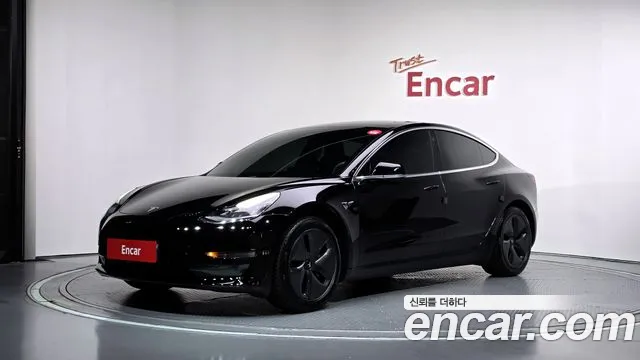 Tesla Model 3 2020 — photo 1