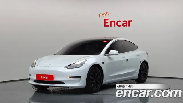 Tesla Model 3 2020 — photo 1