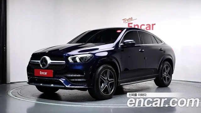 Mercedes-Benz GLE-Class 2021 — photo 1