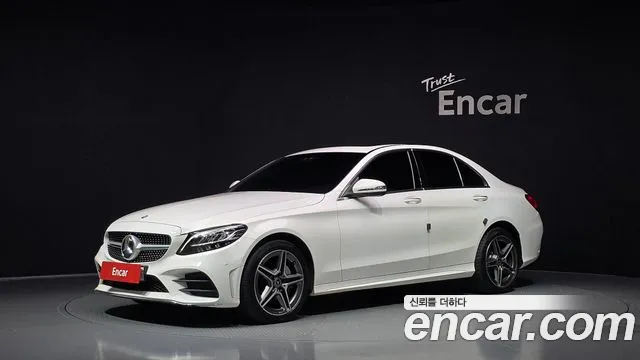 Mercedes-Benz C-Class 2019 — photo 1