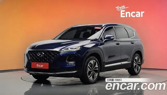 Hyundai Santafe 2019 — photo 1