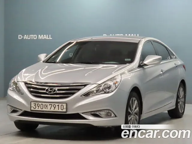 Hyundai Sonata 2013 — photo 1