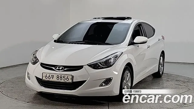 Hyundai AVANTE 2011 — photo 1