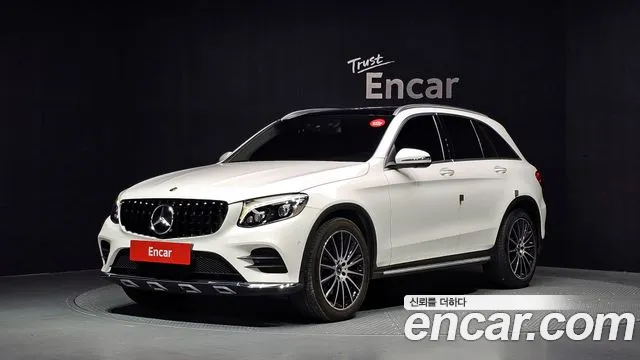 Mercedes-Benz GLC-Class 2019 — photo 1