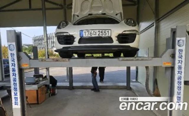 Porsche 911 2012 — photo 1